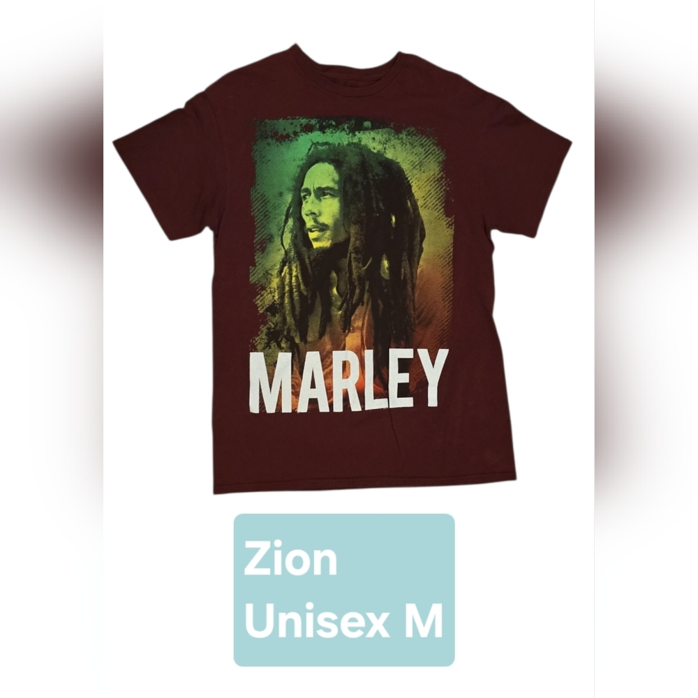 Zion Rootswear Maroon Graphic Tee with Green and Yellow Print